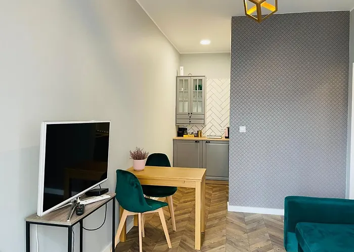 Apartament Z Ogrodkiem I Garazem