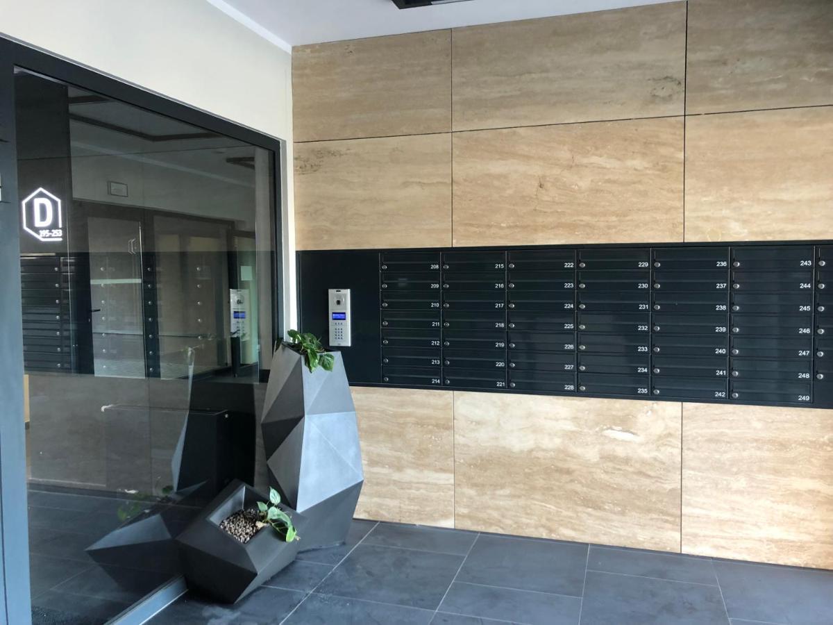 Apartment Z Ogrodkiem I Garazem