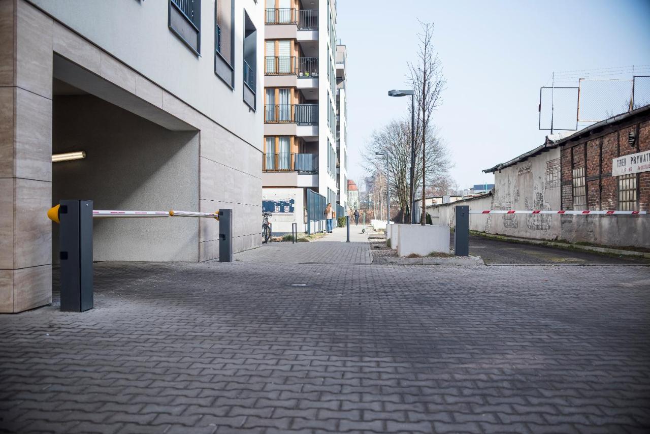 Z Ogrodkiem I Garazem Leilighet Poznań