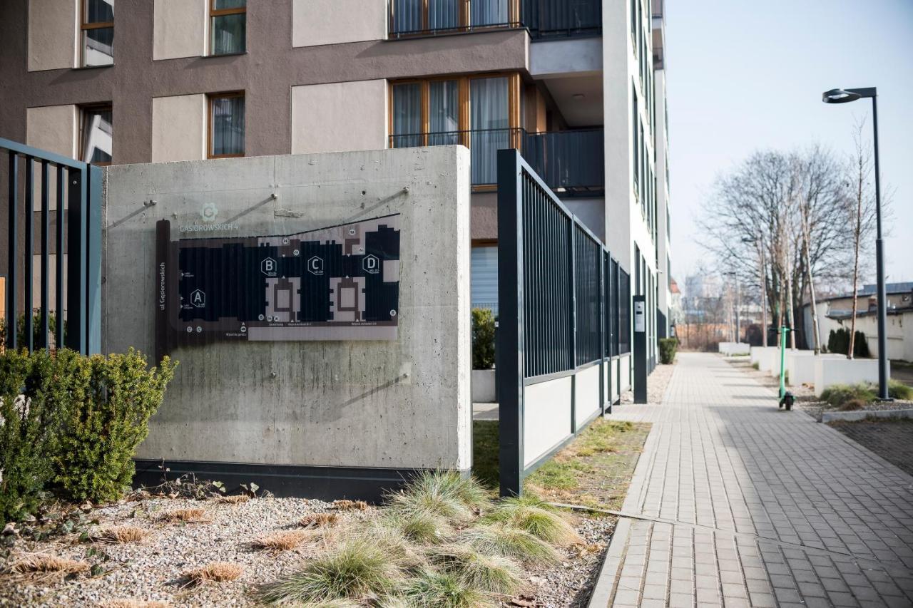 Leilighet Z Ogrodkiem I Garazem Poznań